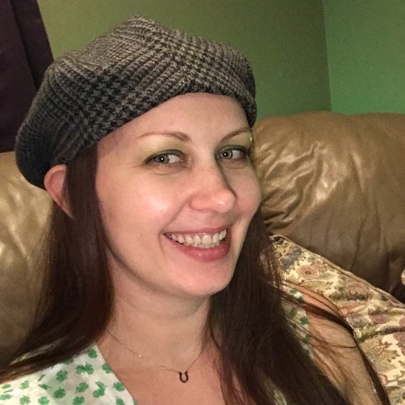 🛍 Posh Ambassador 🛍 Meet your Posher, Jessica ☀️ - Picture 8 of 8